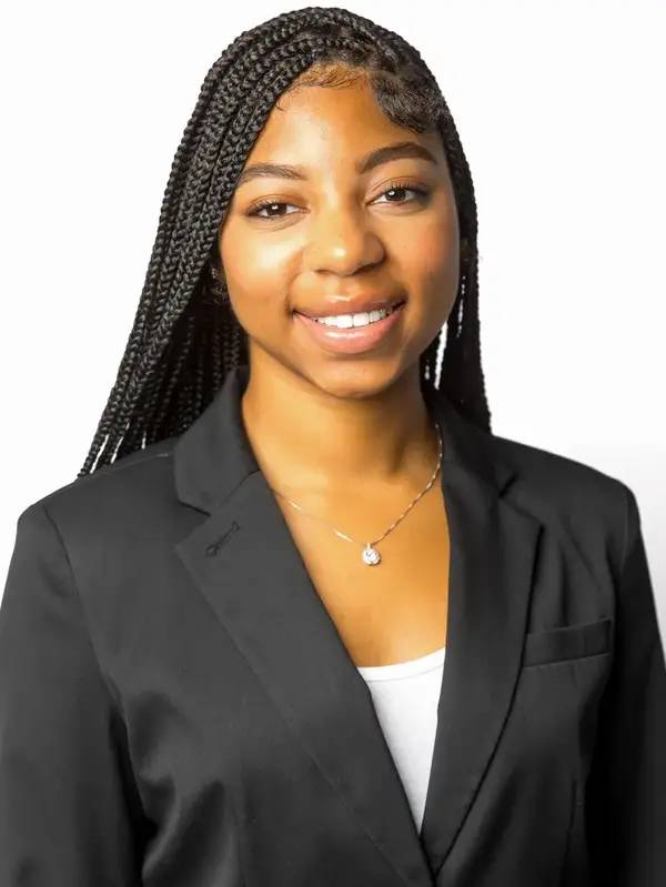 Headshot photography by Swavey Shots